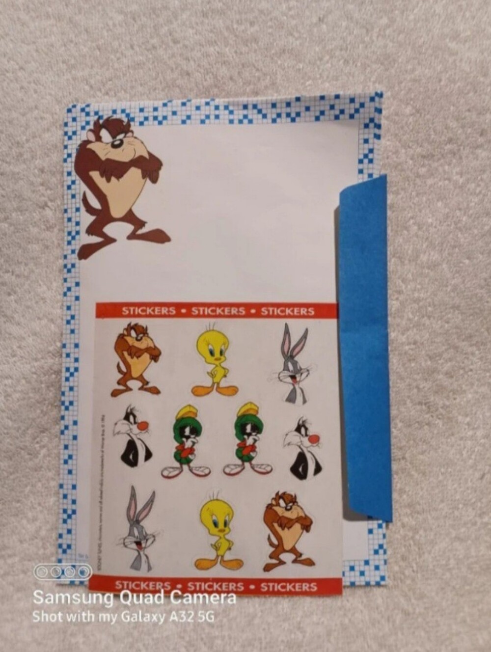 Vintage Looney tunes Tasmanian Devil with attitude stationery pack snd stickers